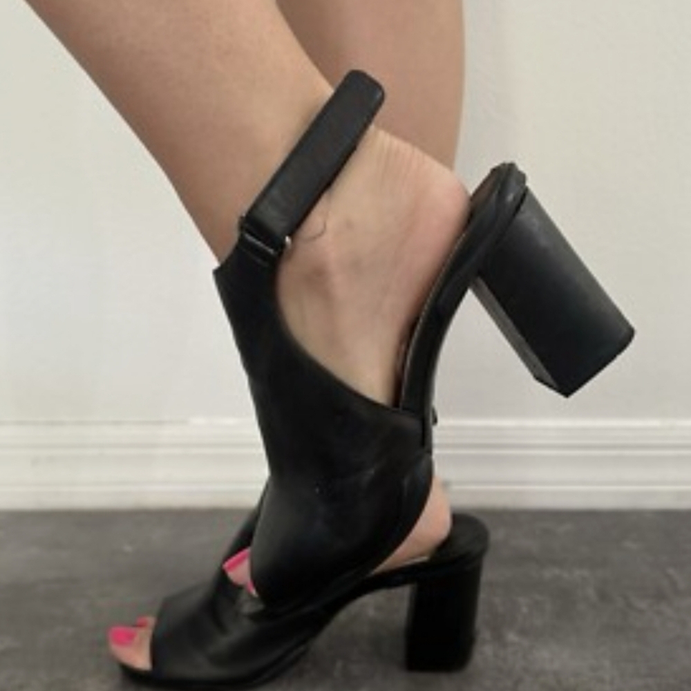 Prada Linea Rossa Nappa Black Peep Toe Heels Sz 38 - Picture 15 of 16